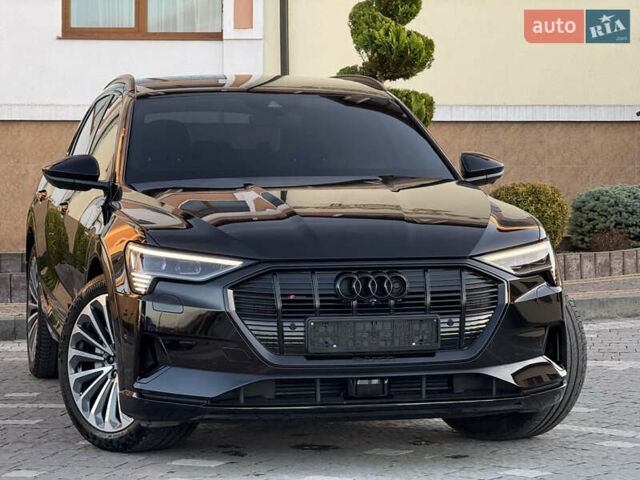 Черный Ауди E-Tron, объемом двигателя 0 л и пробегом 88 тыс. км за 31999 $, фото 1 на Automoto.ua