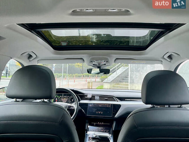 Чорний Ауді E-Tron, об'ємом двигуна 0 л та пробігом 204 тис. км за 21900 $, фото 20 на Automoto.ua