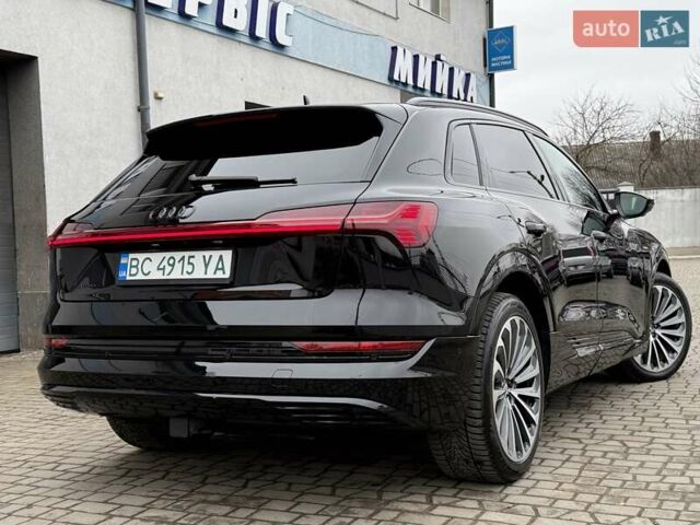 Чорний Ауді E-Tron, об'ємом двигуна 0 л та пробігом 76 тис. км за 31000 $, фото 10 на Automoto.ua