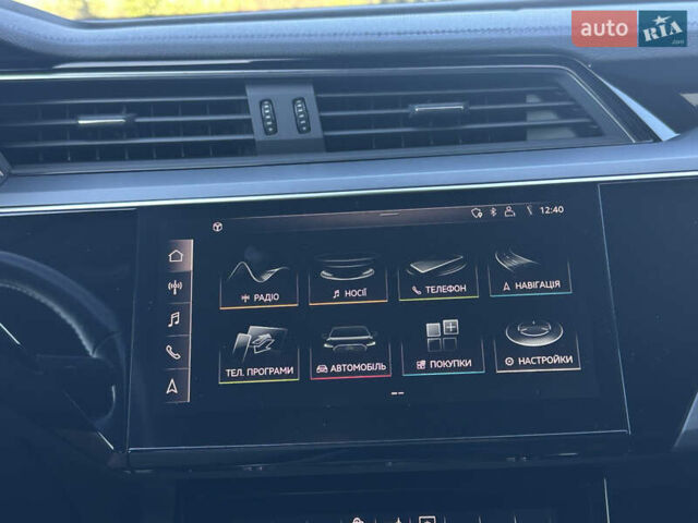 Черный Ауди E-Tron, объемом двигателя 0 л и пробегом 120 тыс. км за 28999 $, фото 34 на Automoto.ua