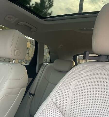 Чорний Ауді E-Tron, об'ємом двигуна 0 л та пробігом 137 тис. км за 27500 $, фото 1 на Automoto.ua