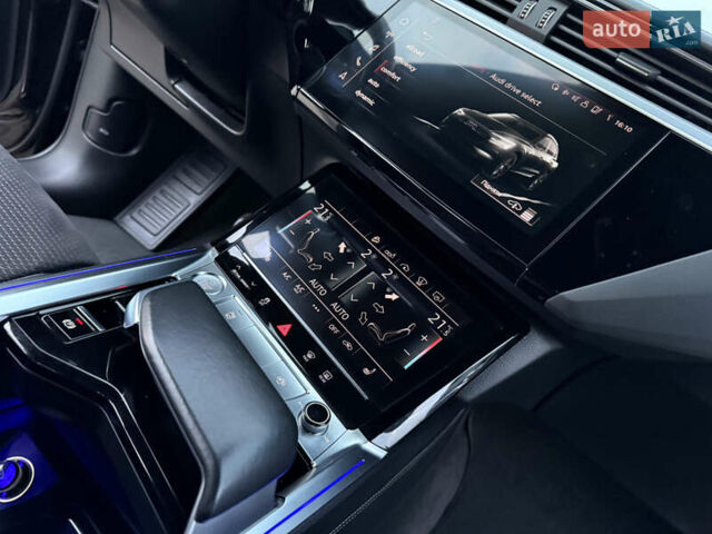 Черный Ауди E-Tron, объемом двигателя 0 л и пробегом 88 тыс. км за 29999 $, фото 86 на Automoto.ua