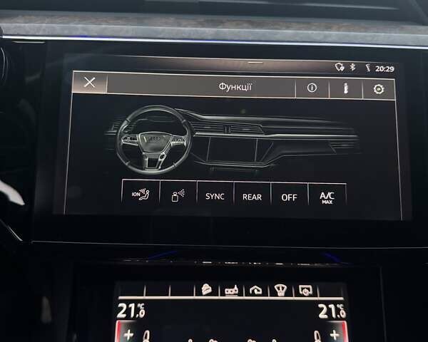 Черный Ауди E-Tron, объемом двигателя 0 л и пробегом 40 тыс. км за 37900 $, фото 34 на Automoto.ua