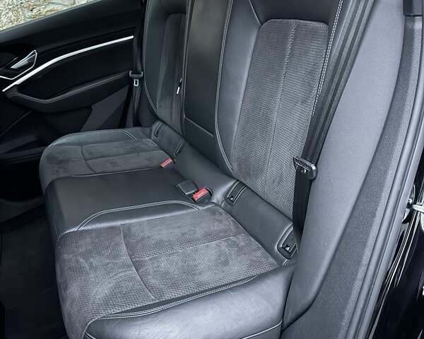 Черный Ауди E-Tron, объемом двигателя 0 л и пробегом 109 тыс. км за 28700 $, фото 40 на Automoto.ua