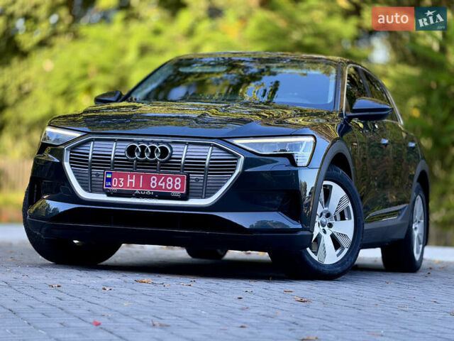 Черный Ауди E-Tron, объемом двигателя 0 л и пробегом 128 тыс. км за 28200 $, фото 20 на Automoto.ua