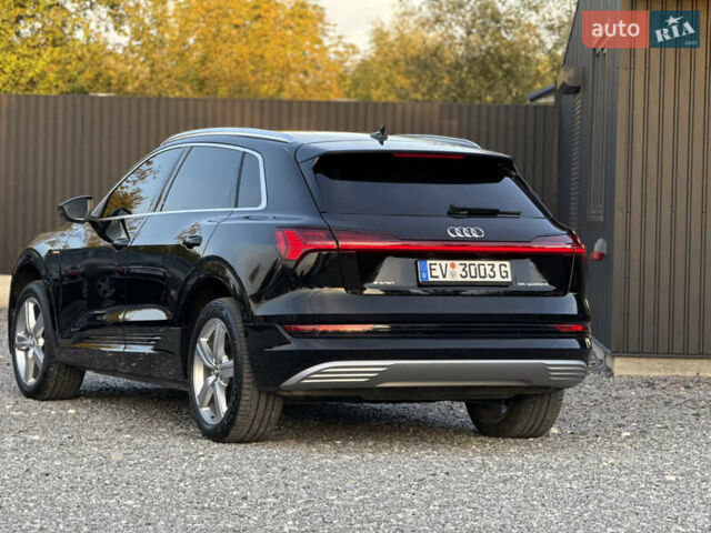 Черный Ауди E-Tron, объемом двигателя 0 л и пробегом 76 тыс. км за 30450 $, фото 19 на Automoto.ua