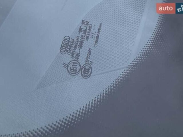 Черный Ауди E-Tron, объемом двигателя 0 л и пробегом 109 тыс. км за 28700 $, фото 65 на Automoto.ua