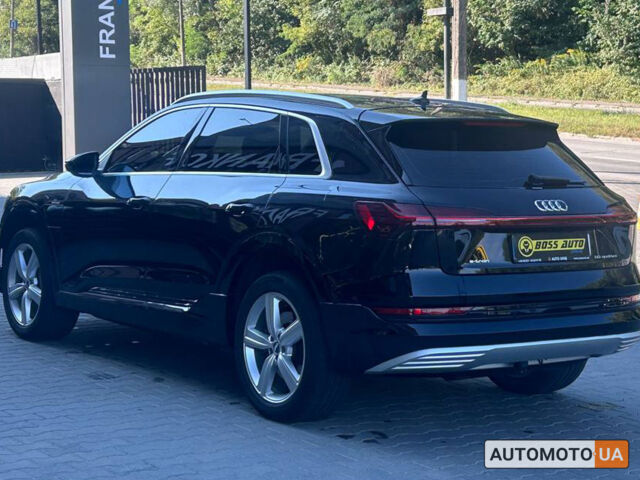 Черный Ауди E-Tron, объемом двигателя 95 л и пробегом 173 тыс. км за 28000 $, фото 3 на Automoto.ua