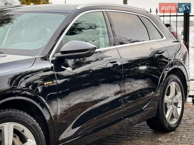 Чорний Ауді E-Tron, об'ємом двигуна 0 л та пробігом 140 тис. км за 26000 $, фото 19 на Automoto.ua
