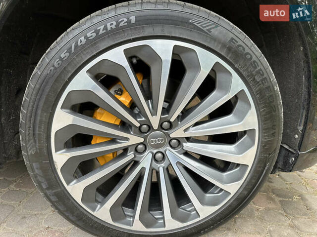 Черный Ауди E-Tron, объемом двигателя 0 л и пробегом 142 тыс. км за 36500 $, фото 15 на Automoto.ua