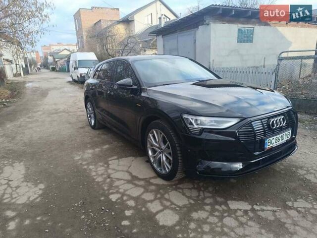 Черный Ауди E-Tron, объемом двигателя 0 л и пробегом 167 тыс. км за 32450 $, фото 12 на Automoto.ua