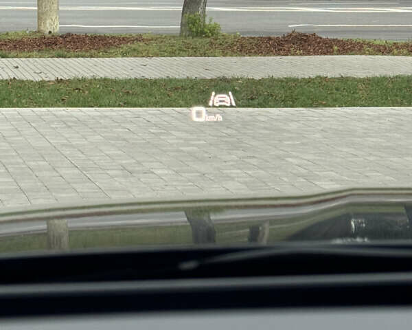 Черный Ауди E-Tron, объемом двигателя 0 л и пробегом 134 тыс. км за 27800 $, фото 48 на Automoto.ua