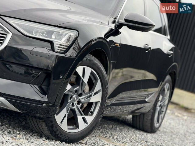 Черный Ауди E-Tron, объемом двигателя 0 л и пробегом 77 тыс. км за 30900 $, фото 5 на Automoto.ua