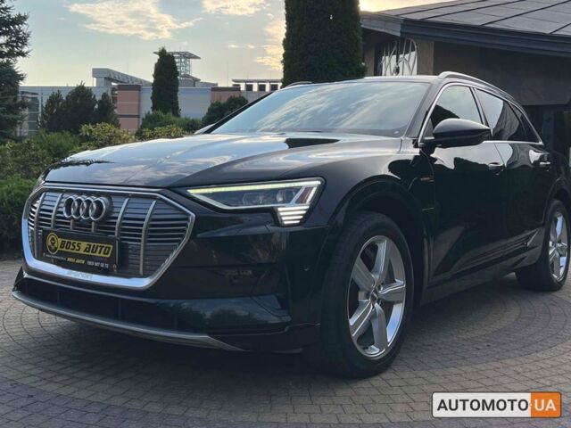 Черный Ауди E-Tron, объемом двигателя 95 л и пробегом 64 тыс. км за 35900 $, фото 2 на Automoto.ua