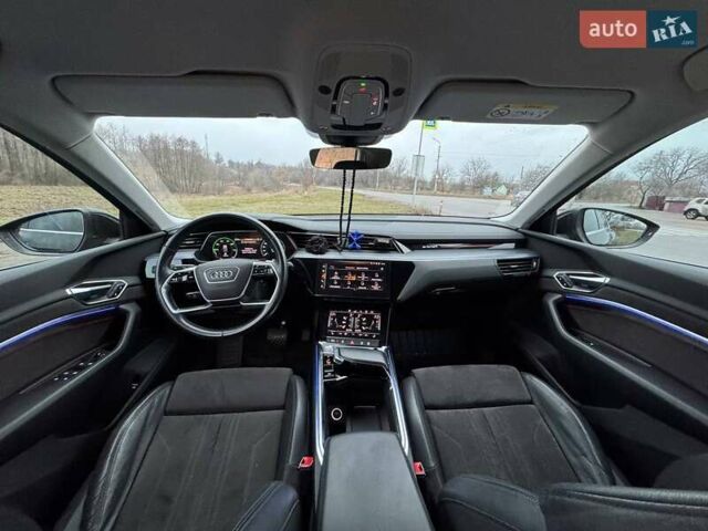 Ауди E-Tron 2019 в Киеве на Automoto.ua Черный Ауди E-Tron, объемом двигателя 0 л и пробегом 115 тыс. км за 28500 $, фото 16 на Automoto.ua