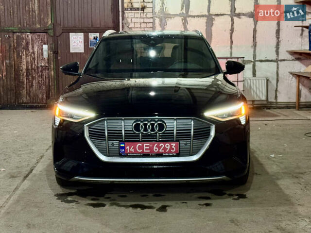 Черный Ауди E-Tron, объемом двигателя 0 л и пробегом 72 тыс. км за 25999 $, фото 1 на Automoto.ua
