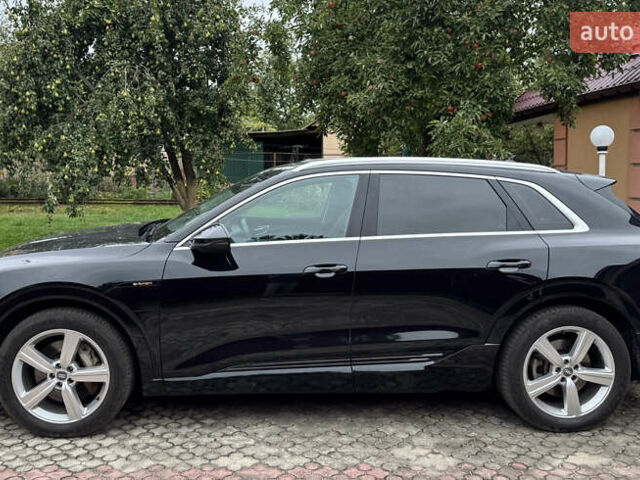 Чорний Ауді E-Tron, об'ємом двигуна 0 л та пробігом 211 тис. км за 20500 $, фото 2 на Automoto.ua