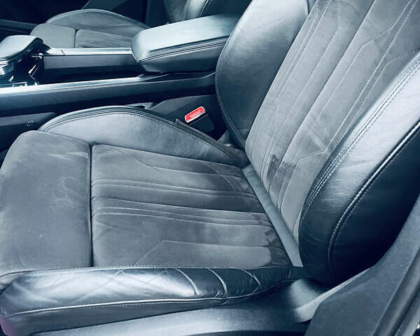 Черный Ауди E-Tron, объемом двигателя 0 л и пробегом 171 тыс. км за 24444 $, фото 22 на Automoto.ua