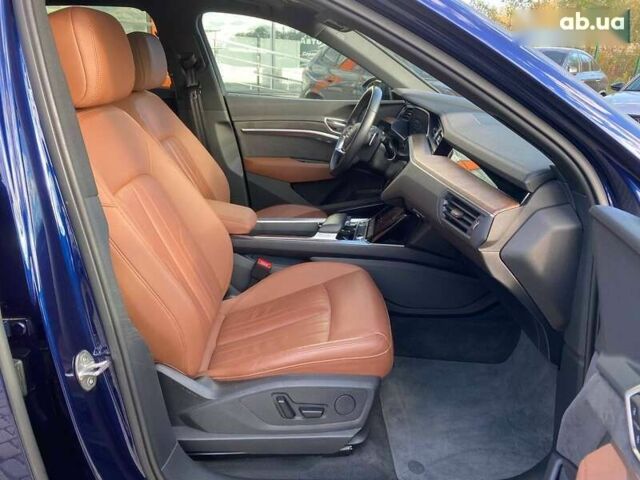 Черный Ауди E-Tron, объемом двигателя 3 л и пробегом 55 тыс. км за 34900 $, фото 23 на Automoto.ua