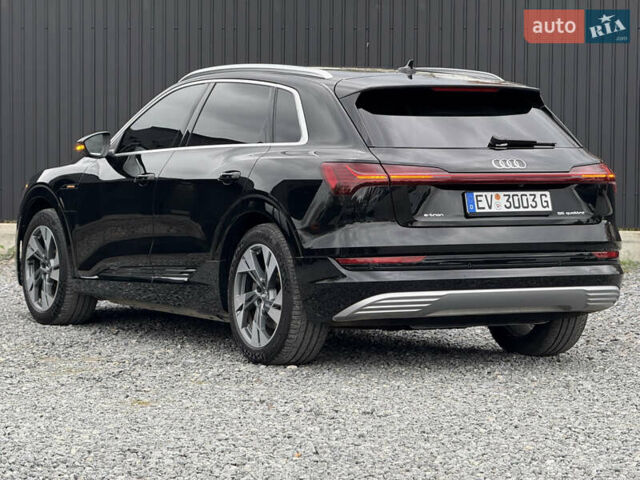 Черный Ауди E-Tron, объемом двигателя 0 л и пробегом 77 тыс. км за 30900 $, фото 27 на Automoto.ua