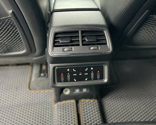 Черный Ауди E-Tron, объемом двигателя 0 л и пробегом 114 тыс. км за 29600 $, фото 35 на Automoto.ua