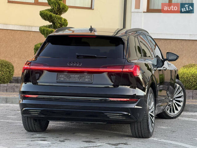 Черный Ауди E-Tron, объемом двигателя 0 л и пробегом 88 тыс. км за 31999 $, фото 46 на Automoto.ua