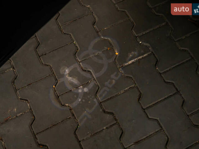 Черный Ауди E-Tron, объемом двигателя 0 л и пробегом 133 тыс. км за 28900 $, фото 49 на Automoto.ua