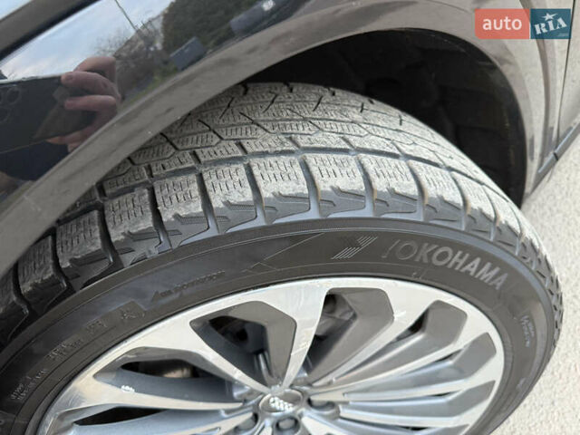 Черный Ауди E-Tron, объемом двигателя 0 л и пробегом 88 тыс. км за 29999 $, фото 33 на Automoto.ua