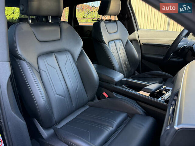 Черный Ауди E-Tron, объемом двигателя 0 л и пробегом 99 тыс. км за 29475 $, фото 90 на Automoto.ua