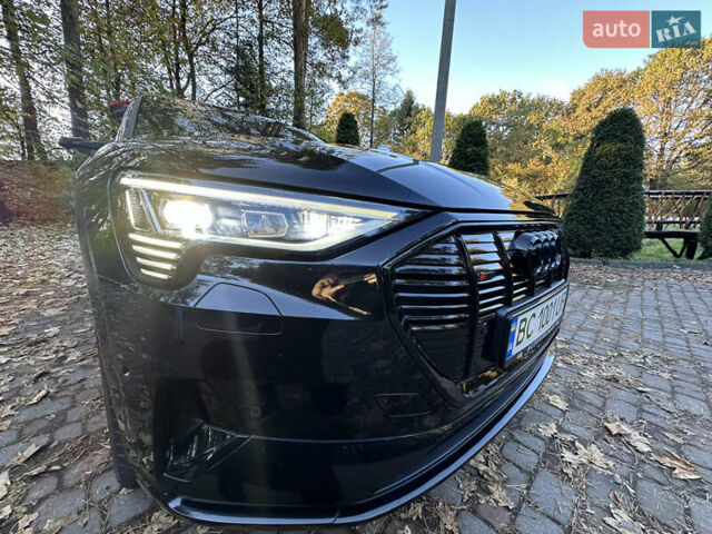 Черный Ауди E-Tron, объемом двигателя 0 л и пробегом 142 тыс. км за 36500 $, фото 5 на Automoto.ua