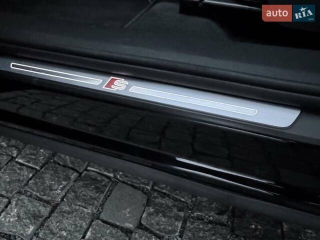 Черный Ауди E-Tron, объемом двигателя 0 л и пробегом 109 тыс. км за 28700 $, фото 35 на Automoto.ua