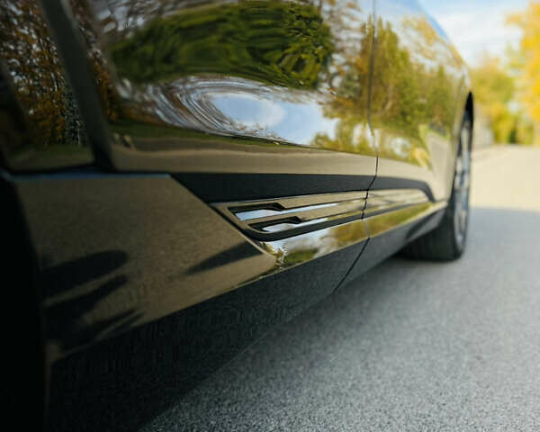 Ауді E-Tron 2019 у Тернополі на Automoto.ua Чорний Ауді E-Tron, об'ємом двигуна 0 л та пробігом 120 тис. км за 37000 $, фото 25 на Automoto.ua
