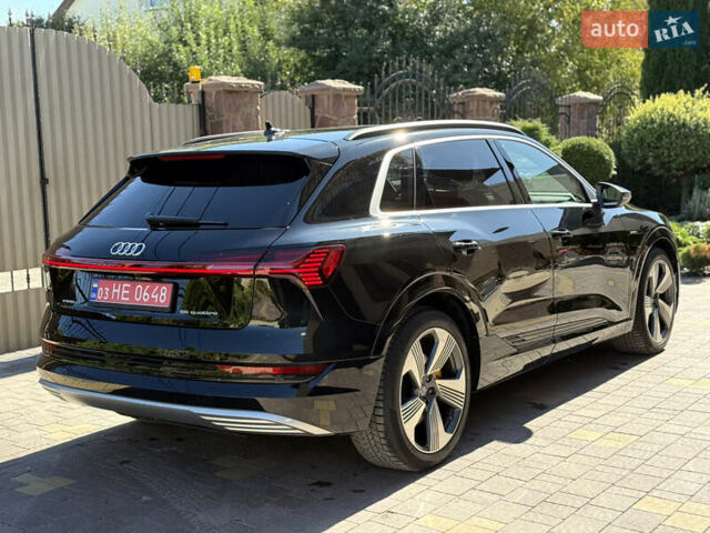 Черный Ауди E-Tron, объемом двигателя 0 л и пробегом 99 тыс. км за 29475 $, фото 8 на Automoto.ua