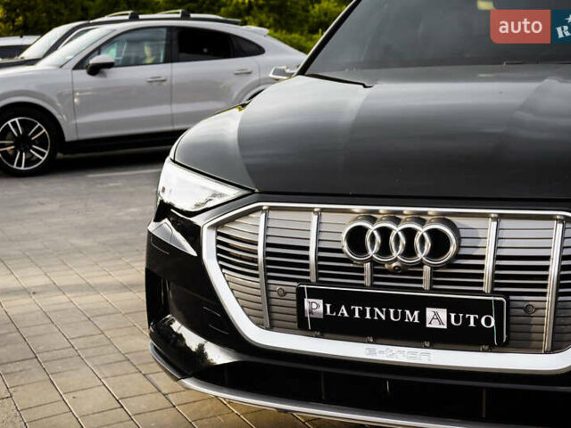 Черный Ауди E-Tron, объемом двигателя 0 л и пробегом 50 тыс. км за 31900 $, фото 12 на Automoto.ua