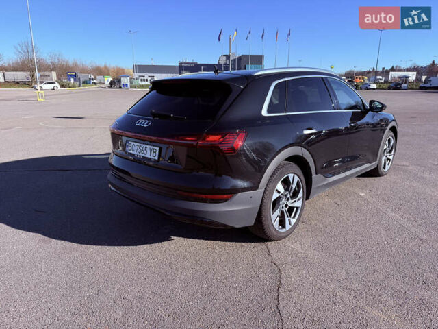 Чорний Ауді E-Tron, об'ємом двигуна 0 л та пробігом 118 тис. км за 19800 $, фото 6 на Automoto.ua