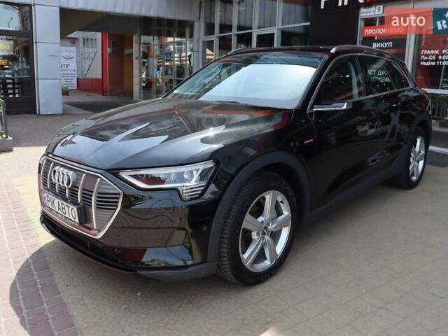 Чорний Ауді E-Tron, об'ємом двигуна 0 л та пробігом 86 тис. км за 29800 $, фото 1 на Automoto.ua