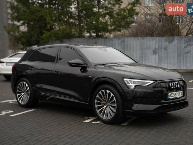 Черный Ауди E-Tron, объемом двигателя 0 л и пробегом 71 тыс. км за 34300 $, фото 2 на Automoto.ua