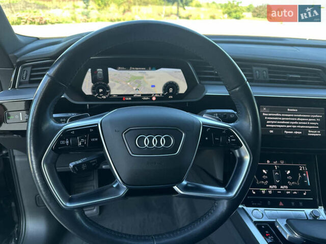 Черный Ауди E-Tron, объемом двигателя 0 л и пробегом 120 тыс. км за 28999 $, фото 22 на Automoto.ua