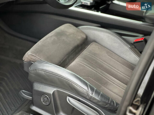 Чорний Ауді E-Tron, об'ємом двигуна 0 л та пробігом 140 тис. км за 26000 $, фото 57 на Automoto.ua