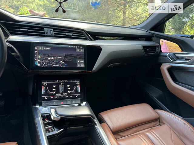 Черный Ауди E-Tron, объемом двигателя 0 л и пробегом 199 тыс. км за 27499 $, фото 26 на Automoto.ua