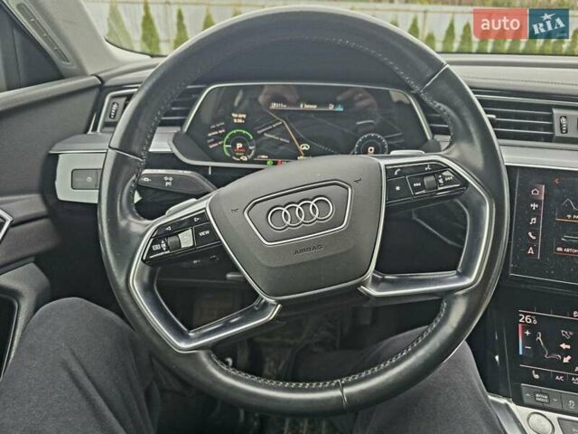 Чорний Ауді E-Tron, об'ємом двигуна 0 л та пробігом 135 тис. км за 22900 $, фото 21 на Automoto.ua