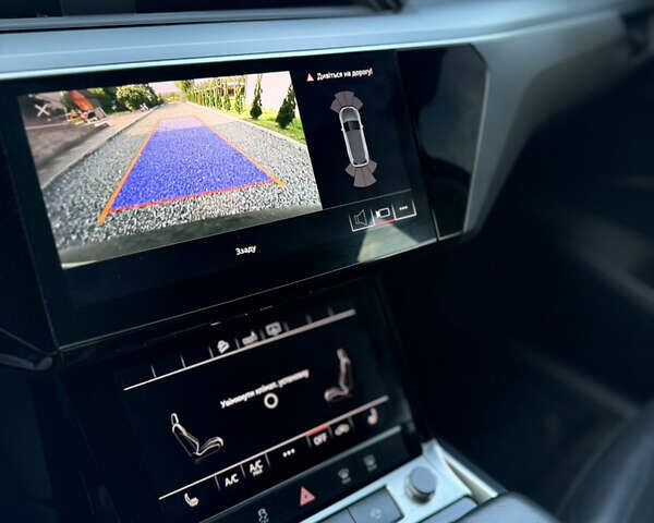 Чорний Ауді E-Tron, об'ємом двигуна 0 л та пробігом 125 тис. км за 28000 $, фото 36 на Automoto.ua