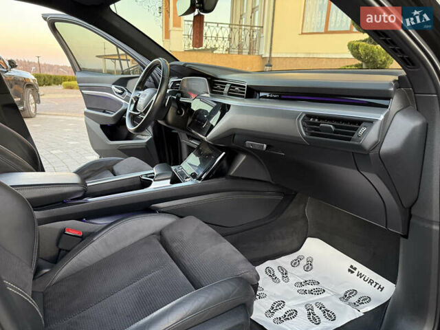 Черный Ауди E-Tron, объемом двигателя 0 л и пробегом 88 тыс. км за 29900 $, фото 76 на Automoto.ua