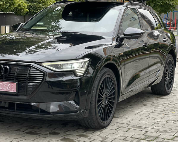 Черный Ауди E-Tron, объемом двигателя 0 л и пробегом 114 тыс. км за 29600 $, фото 4 на Automoto.ua