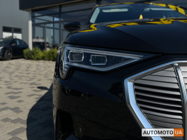Черный Ауди E-Tron, объемом двигателя 95 л и пробегом 157 тыс. км за 31000 $, фото 7 на Automoto.ua