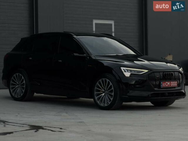 Чорний Ауді E-Tron, об'ємом двигуна 0 л та пробігом 162 тис. км за 28500 $, фото 6 на Automoto.ua