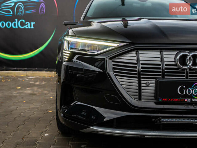 Чорний Ауді E-Tron, об'ємом двигуна 0 л та пробігом 100 тис. км за 31400 $, фото 14 на Automoto.ua