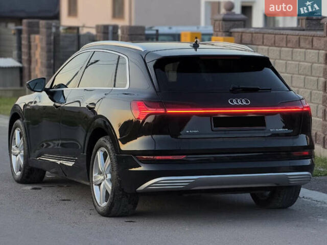 Чорний Ауді E-Tron, об'ємом двигуна 0 л та пробігом 201 тис. км за 23500 $, фото 3 на Automoto.ua