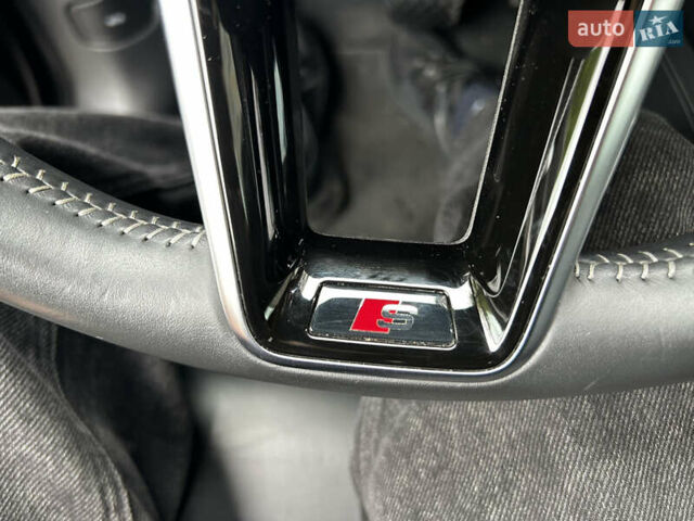 Черный Ауди E-Tron, объемом двигателя 0 л и пробегом 101 тыс. км за 29350 $, фото 57 на Automoto.ua