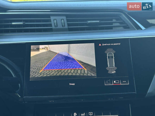 Черный Ауди E-Tron, объемом двигателя 0 л и пробегом 120 тыс. км за 28999 $, фото 37 на Automoto.ua